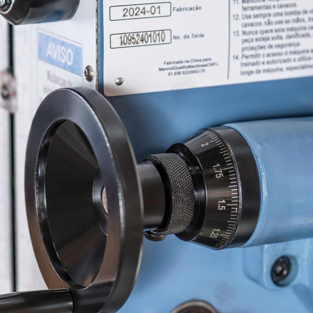 FRESADORA & FURADEIRA DE BANCADA COM COLUNA PRISMÁTICA MR-206 - Imagem 3