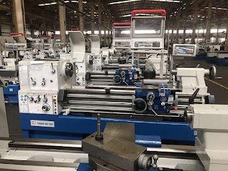 TORNO MECÂNICO UNIVERSAL - BDM - C-6256/C-6256E X2000