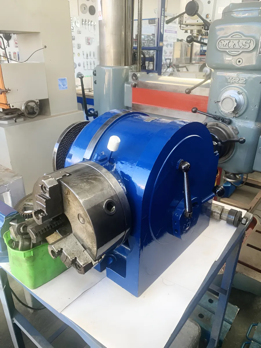 Cabeçote Divisor P/400mm Admissíveis C/ Contra Pontos Usado. (Usado)