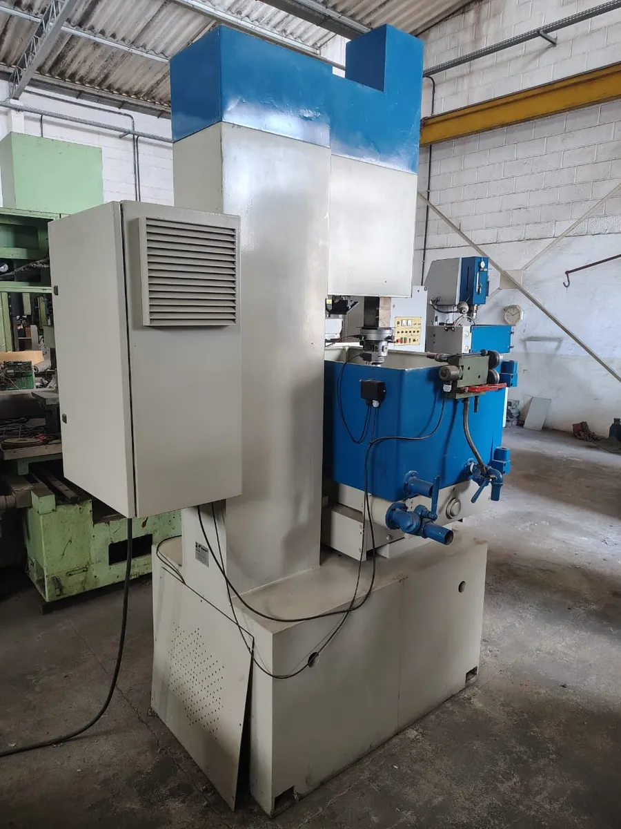 Eletro Erosão Penetração Engemaq Edm-900 Nc S.l Retrofitada. (Usado) - Imagem 4