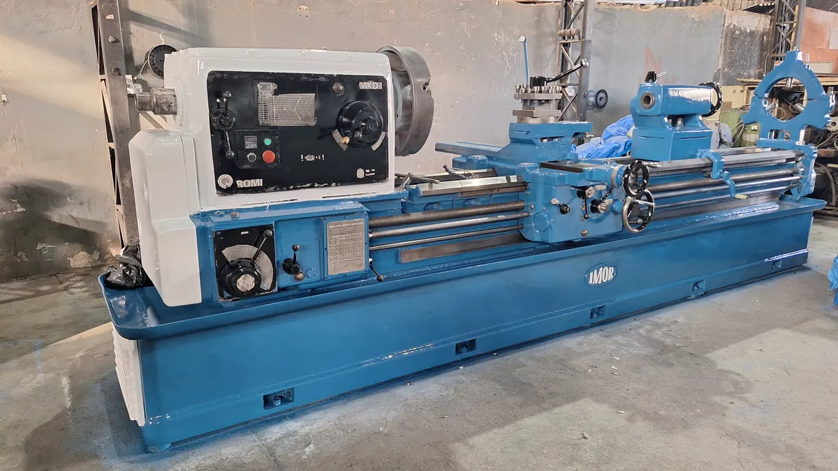 Torno Mecânico Romi MKD I Com 880mm X 3000mm Usado No Estado 220v (Usado) - Imagem 3