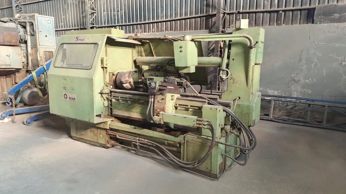 Torno Romi Copiador S Pilote Completo Usado No Estado 380v (Usado) - Imagem 4