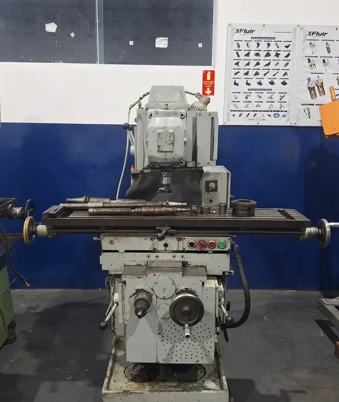 Fresa Universal Zobor Fu-2 - Usada, no estado que se encontra - 220v